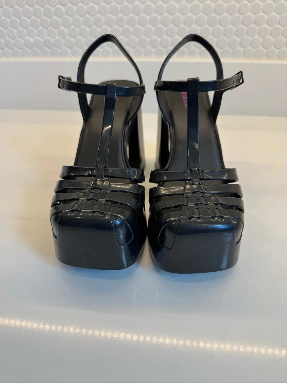 Melissa listing pair